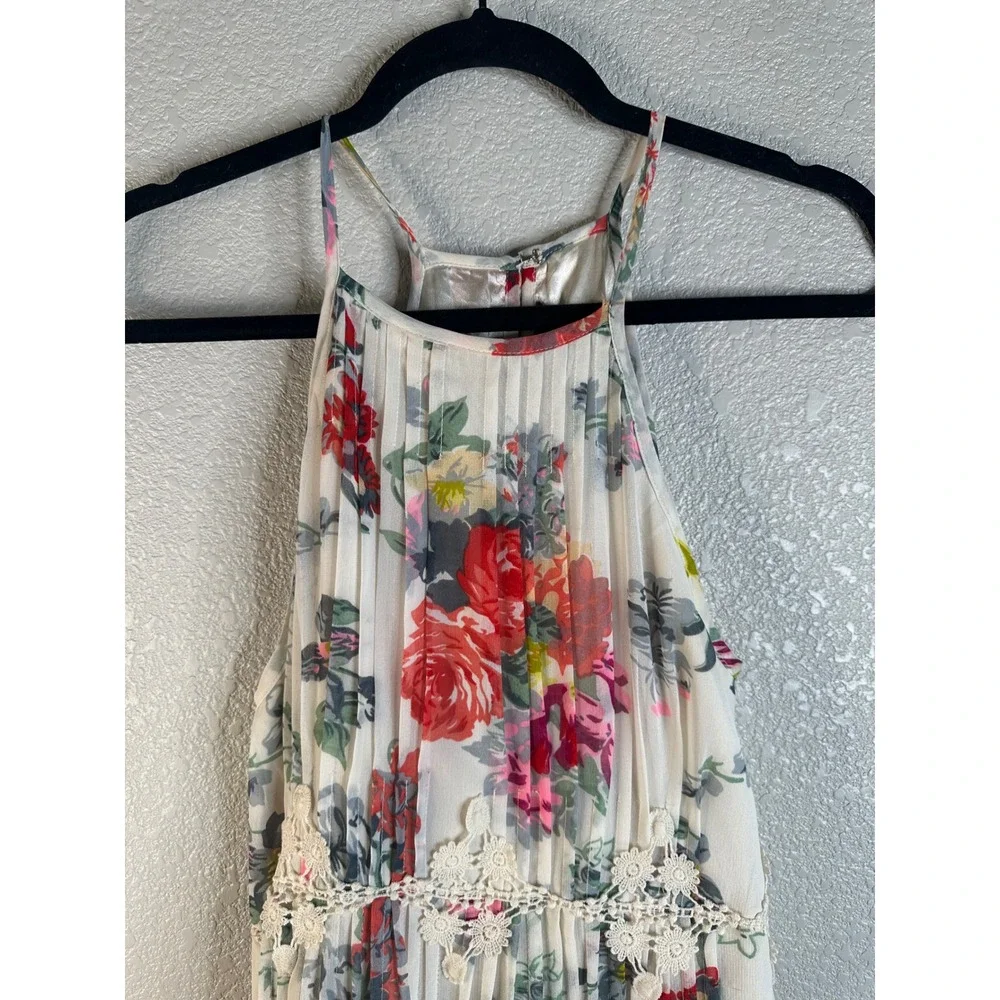 Ranna Gill Women's White Floral Crochet Lace Pleated Halter Mini Dress Size S